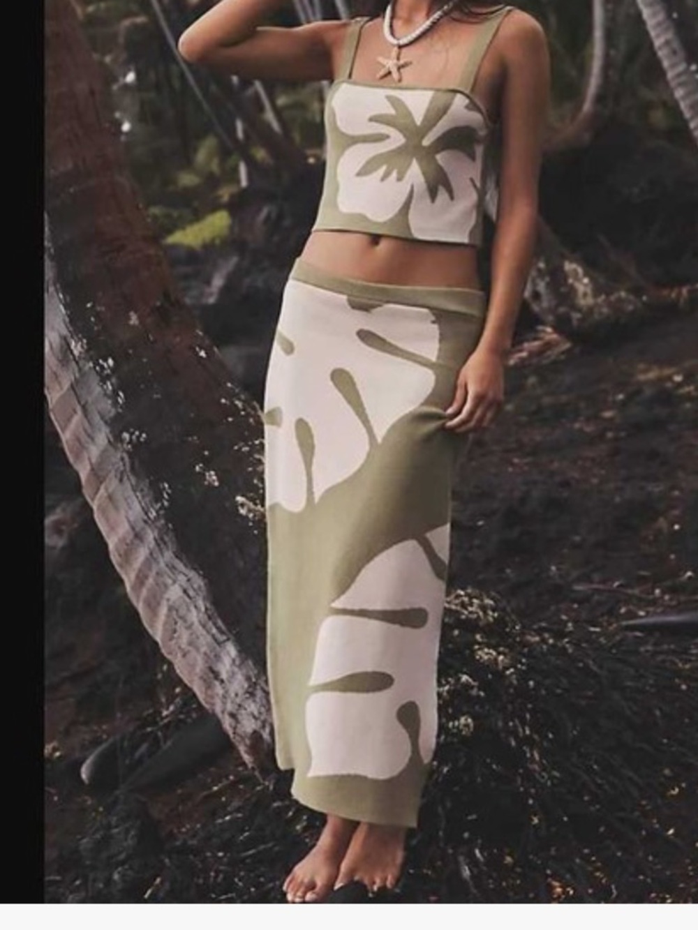 NWT Anthropologie Celandine Monstera Graphic Sweater Skirt Women’s Small
